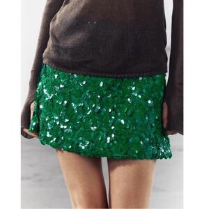New Zara $89 Sequin Green Floral Flower Mini Skirt 2527/147 Small Medium